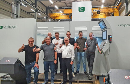 CNC machining of large components for the medical industry