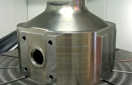Unisign CNC machine | Machining large parts for knitting or weaving machines Unisign CNC machine | Machining large parts for knitting or weaving machines | Mill-turn solutions | Large working area | unisign.com