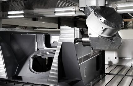 Unisign CNC machine | CNC machining of frames for industrial equipment Unisign CNC machine | CNC machining of frames | High productivity | For a wide range of industrial and agricultural equipment | unisign.com