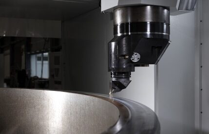 Unisign CNC machine | Torsional elastic steel spring couplings machining Unisign CNC machine | Torsional elastic steel spring couplings machining | 5-axes machining | reduced lead times | unisign.com