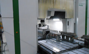 Machining base frames for edge banding machines