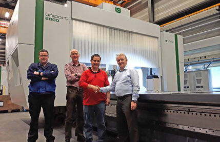 CNC machine Uniport6000 for Multicam, USA