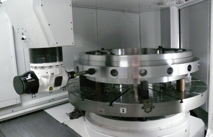Unisign CNC machine | Sub-sea valves machining Unisign CNC machine | Sub-sea valves machining | Combined operations on one machine | Pallet changer | unisign.com
