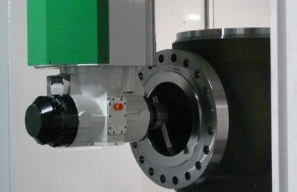 Unisign CNC machine | Machining of control valves | Spiral grooving | Pallet changer | unisign.com