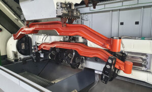 Efficient machining of front axles, Unitwin6000