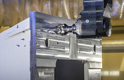 UNIPORT4000 CNC machine | Right angular head for Multi-sided CNC machining UNIPORT4000 CNC machine | Right angular head for Multi-sided CNC machining | Unisign.com