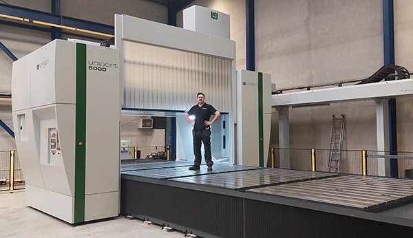 Uniport 6000 CNC machine for STT Services