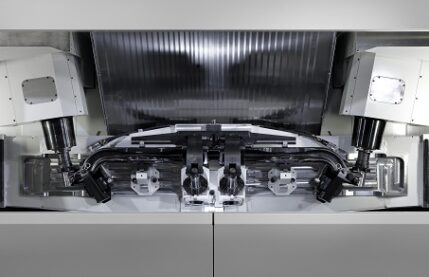 UNITWIN CNC machine | All machining operations on truck front axles in one machine UNITWIN CNC machine | All machining operations on truck front axles in one machine | unisign.com