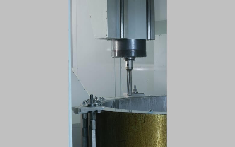 UNICOM6000 CNC Machine | Multi-task machining centre | Combines quality and productivity | unisign.com