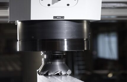 UNIPORT6000 CNC machine for one large piece or pendulum machining UNIPORT6000 CNC machine | Easy access for clamping and workpiece changing | Pendulum operation possible | unisign.com