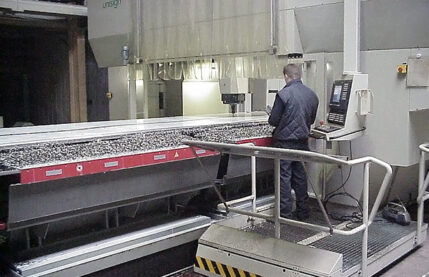 Uniport7 CNC machine at Coek Engineering
