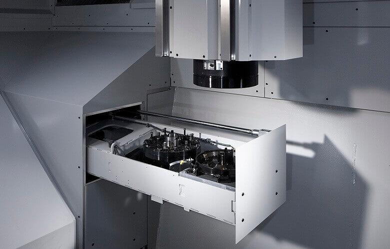 UNIPORT7000-MTC CNC machine | Wide range of machining heads | Flexibility in machining | unisign.com